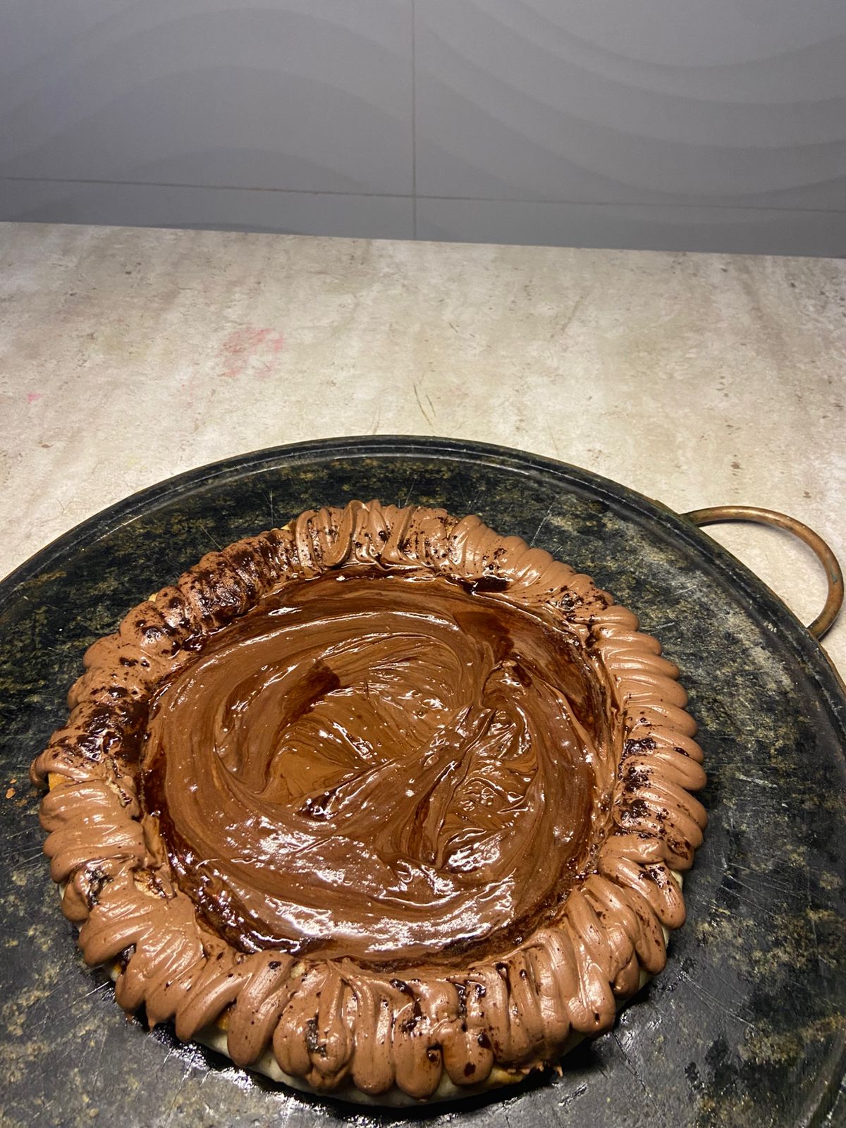 Pizza Pequena: chocolate+ borda ENVOLTINE