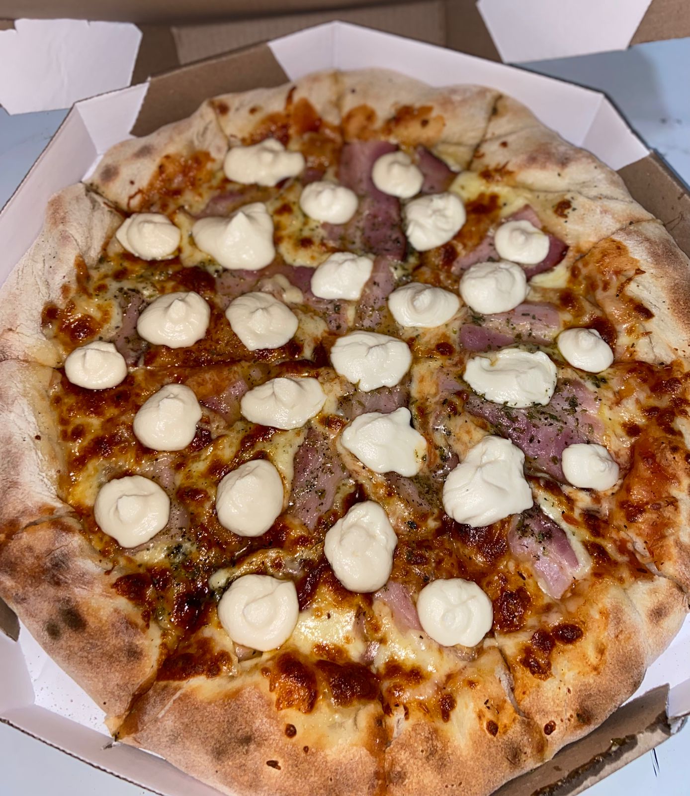 Americana: deliciosas tiras de bacon + cream cheese