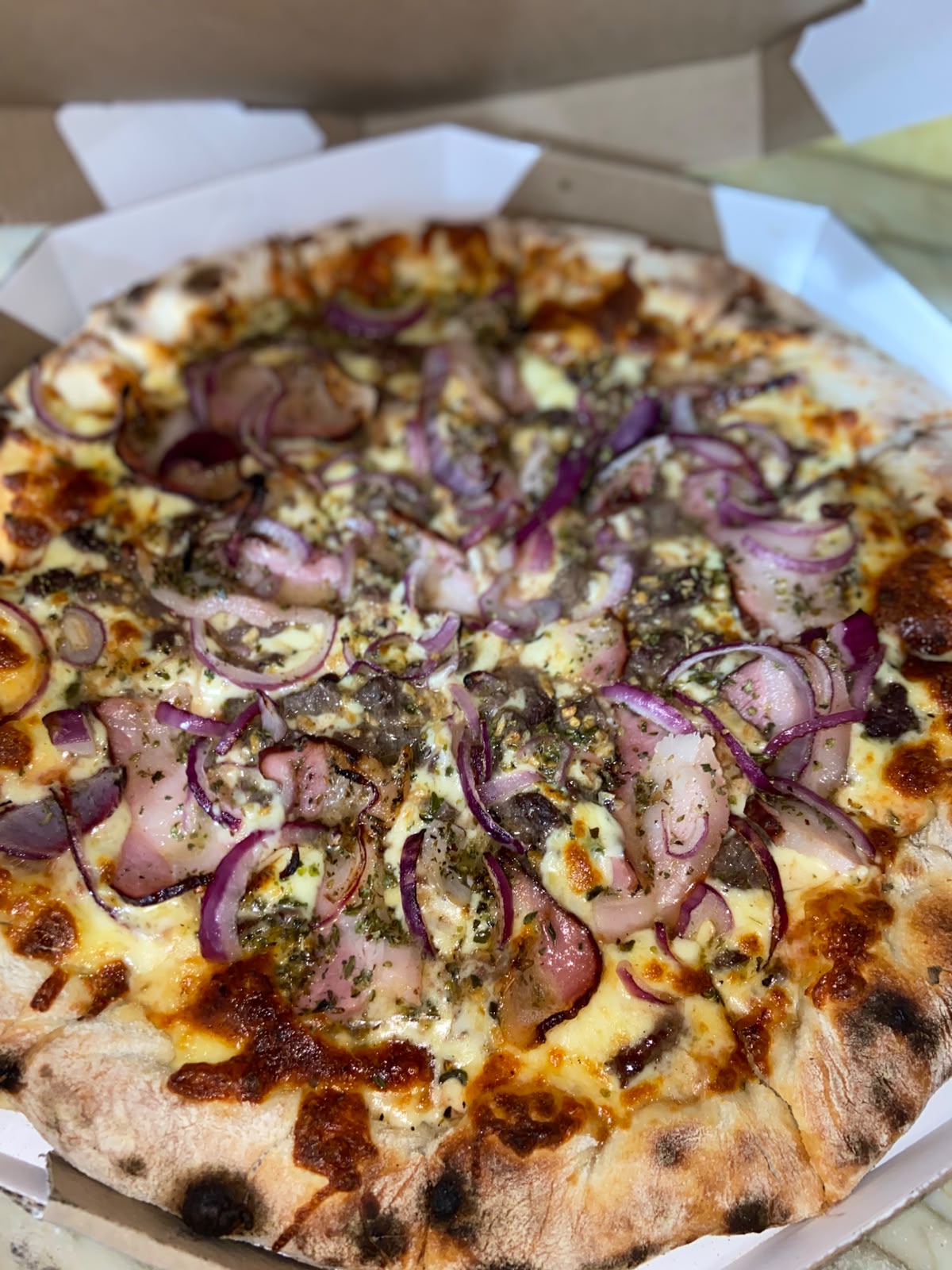 Pizza Gaúcha (É tradição no forno e alma do Sul na mesa)